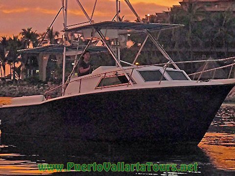 Sunset Yacht in Puerto Vallarta
