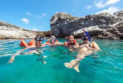Paddle Board in Marietas Island