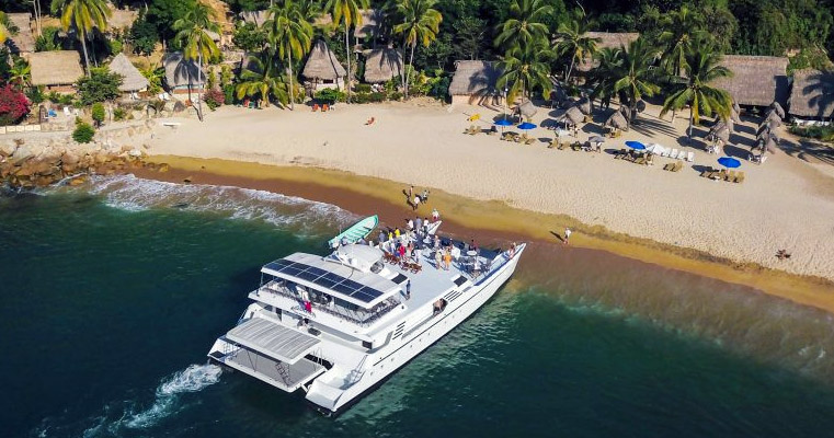 yacht tours in puerto vallarta